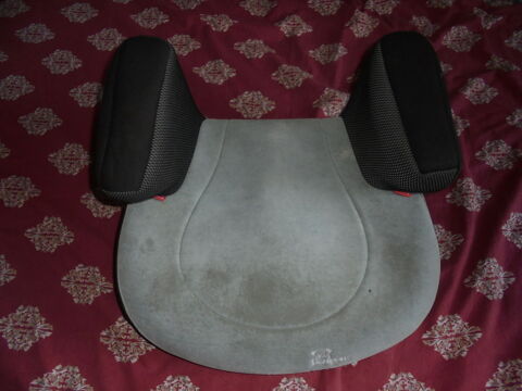 rehausseur siege auto enfant 15 / 36 kg 15 Colombes (92)