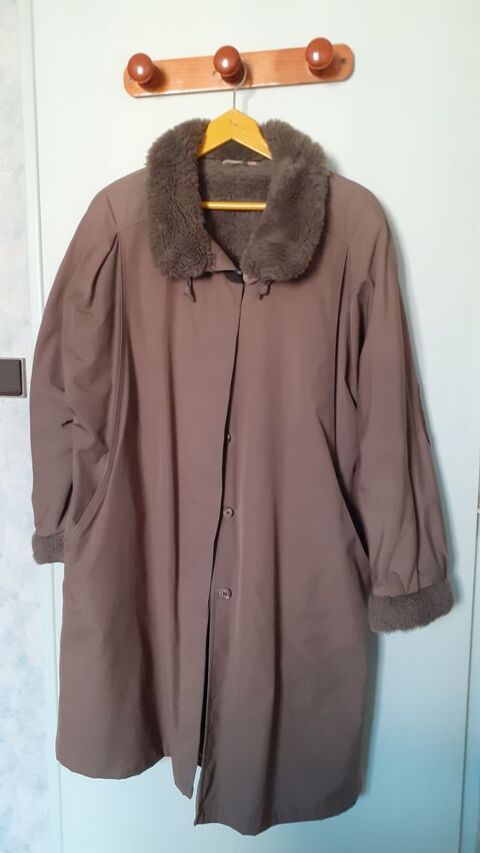 Manteau imperméable femme taille 42-44 20 Grisolles (82)