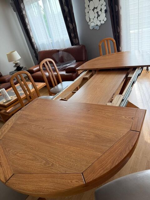 Table Ovale en Orme Massif 280 Saint-Gratien (95)