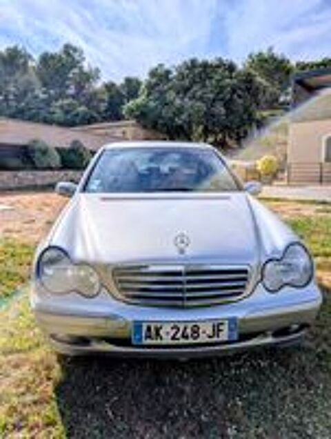 Classe C C 200 El&eacute;gance 2002 occasion 13170 Les Pennes-Mirabeau