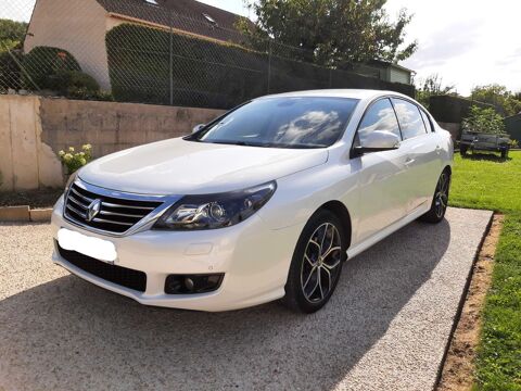Renault Latitude dCi 175 FAP Initiale A 2011 occasion Charly 02310