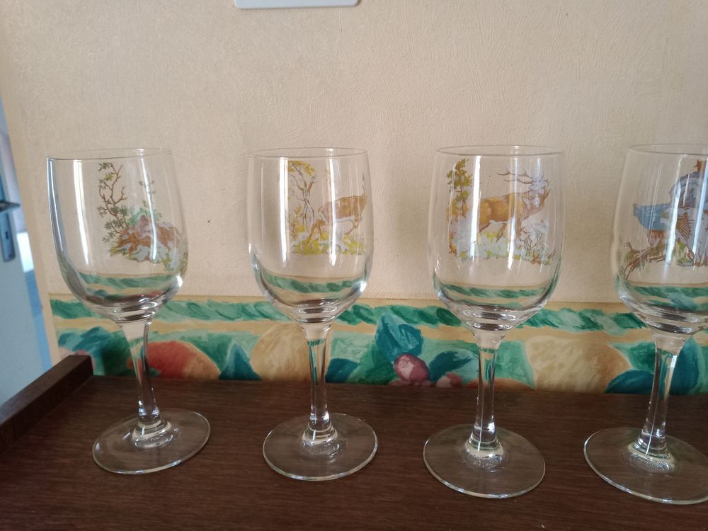 6 verres &agrave; pied chasse / gibier Décoration