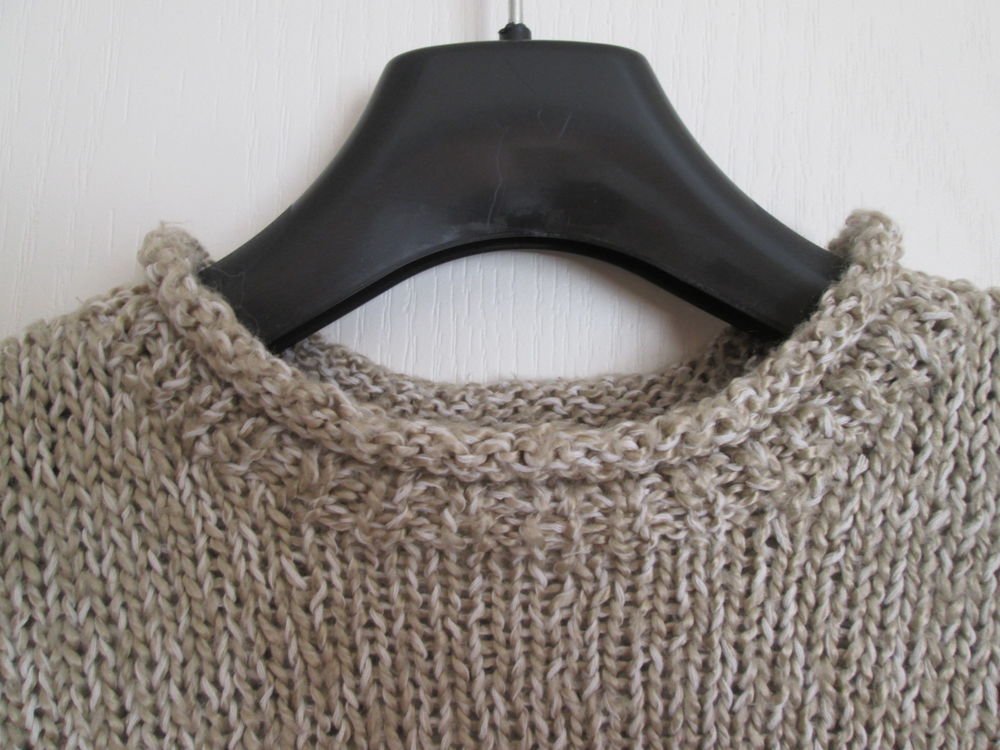 Pull beige tricot&eacute; en laine taille L Vêtements