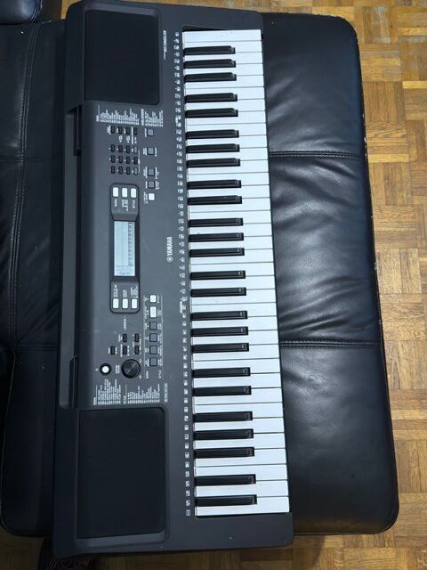 Piano Yamaha 61 touches
100 Melun (77)