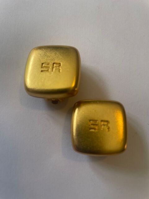 BO Boucles Oreilles, carré lisse SR gravé doré satiné RYKIEL 125 Vigneux-sur-Seine (91)