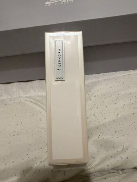 Parfum La petite robe Noire 90 Palaiseau (91)