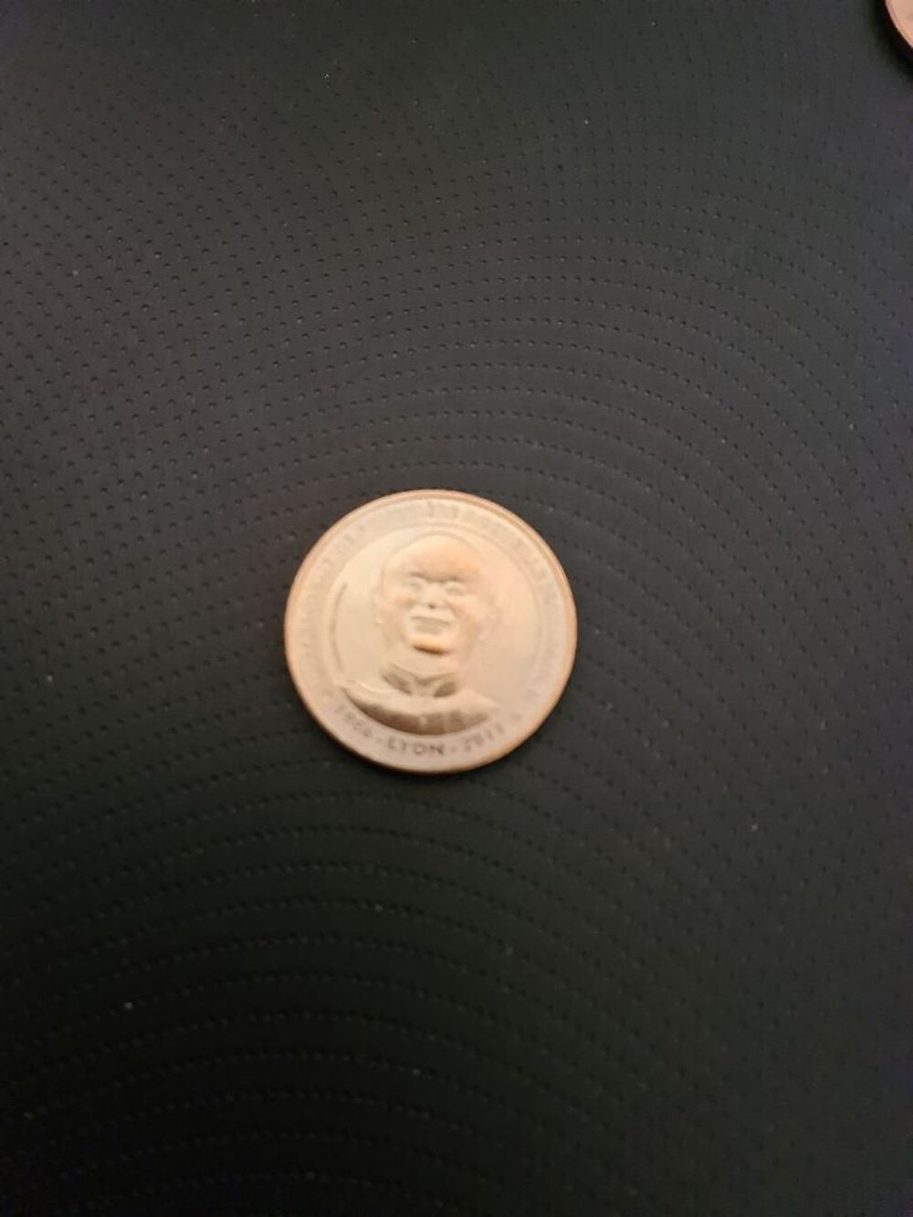 4 pi&egrave;ces de la monnaie de Paris 