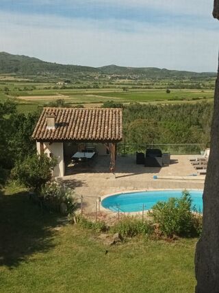  Maison � vendre 9 pi�ces 320 m�