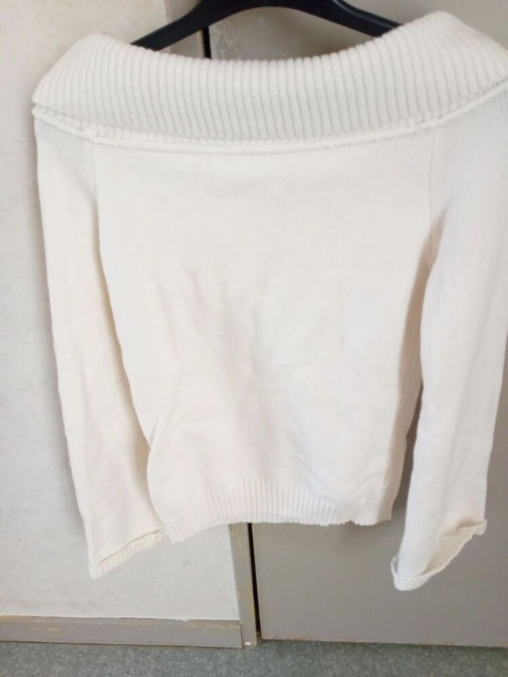 Divers v&ecirc;tements Femmes toutes tailles 
Autres photos Vêtements