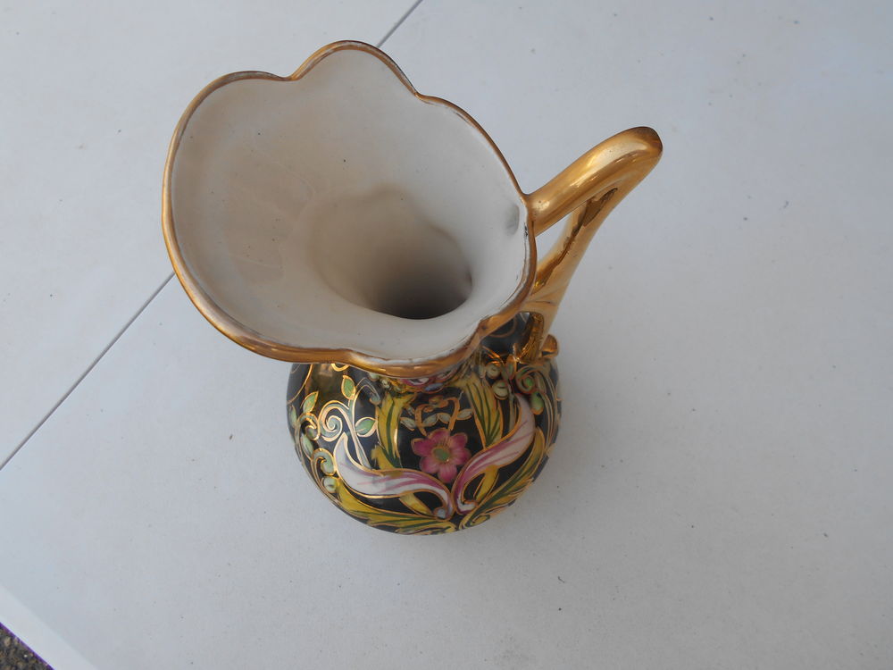 vase avec anse Décoration