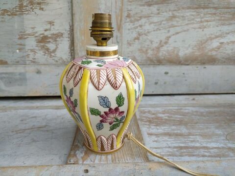 Pied de Lampe Porcelaine de Meissen Décor de Fleurs 120 Loches (37)