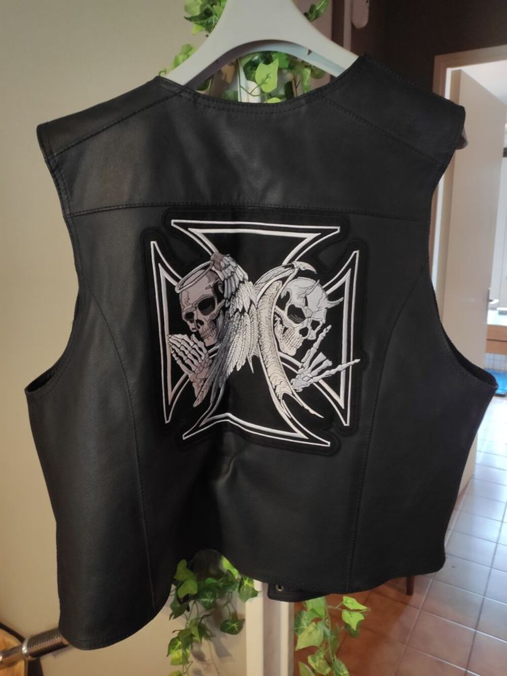 Jaquette avec &eacute;cusson dans le dos Vêtements