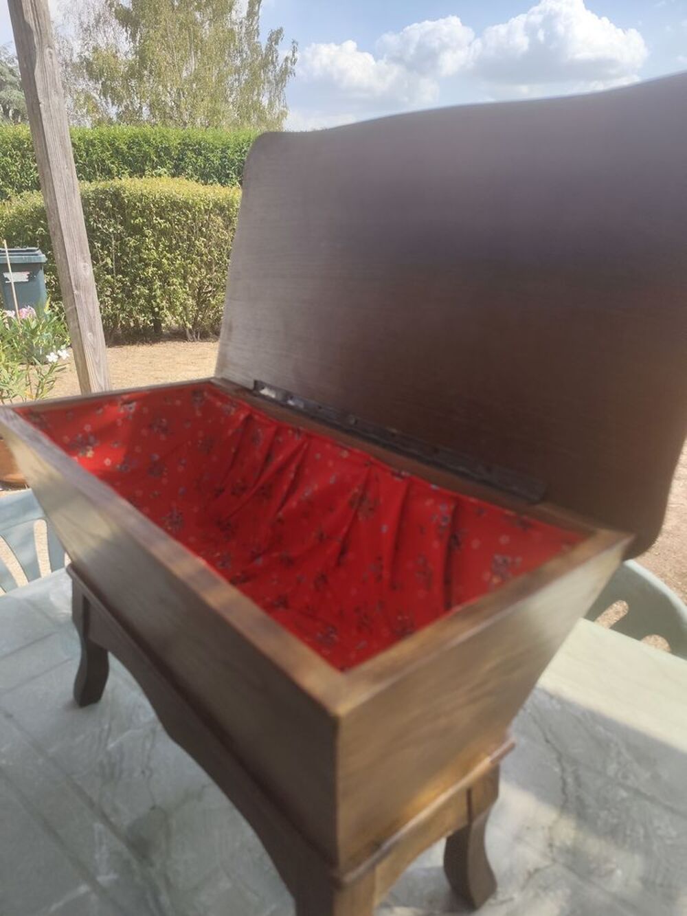 Petite maie &agrave; relooker Meubles