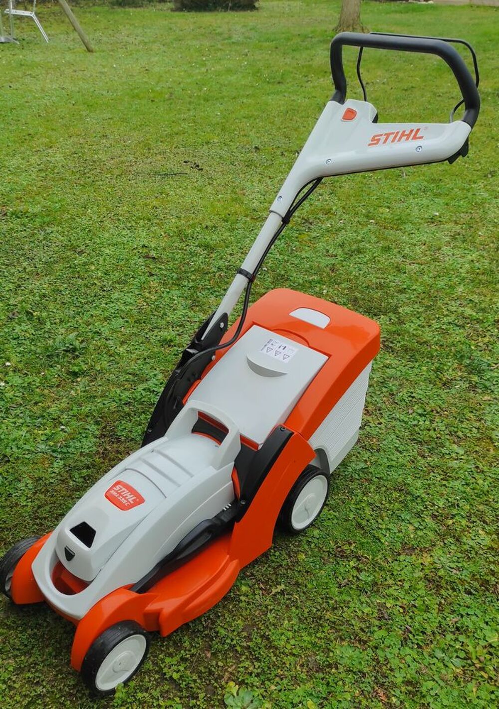 Tondeuse a gazon a batterie STIHL RMA 339C Jardin