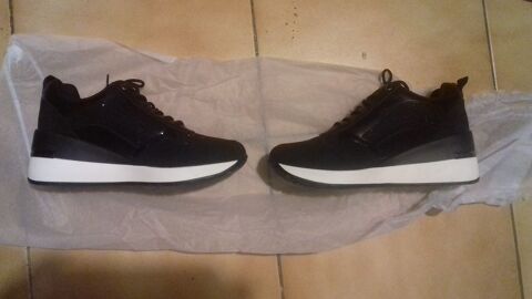 Chaussures femme PHILOV ?  taille  41
45 Septèmes-les-Vallons (13)