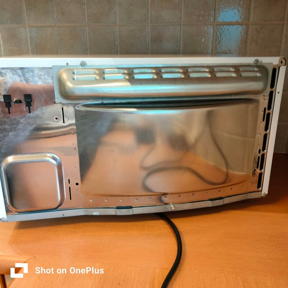 micro-ondes SAUTER Electroménager