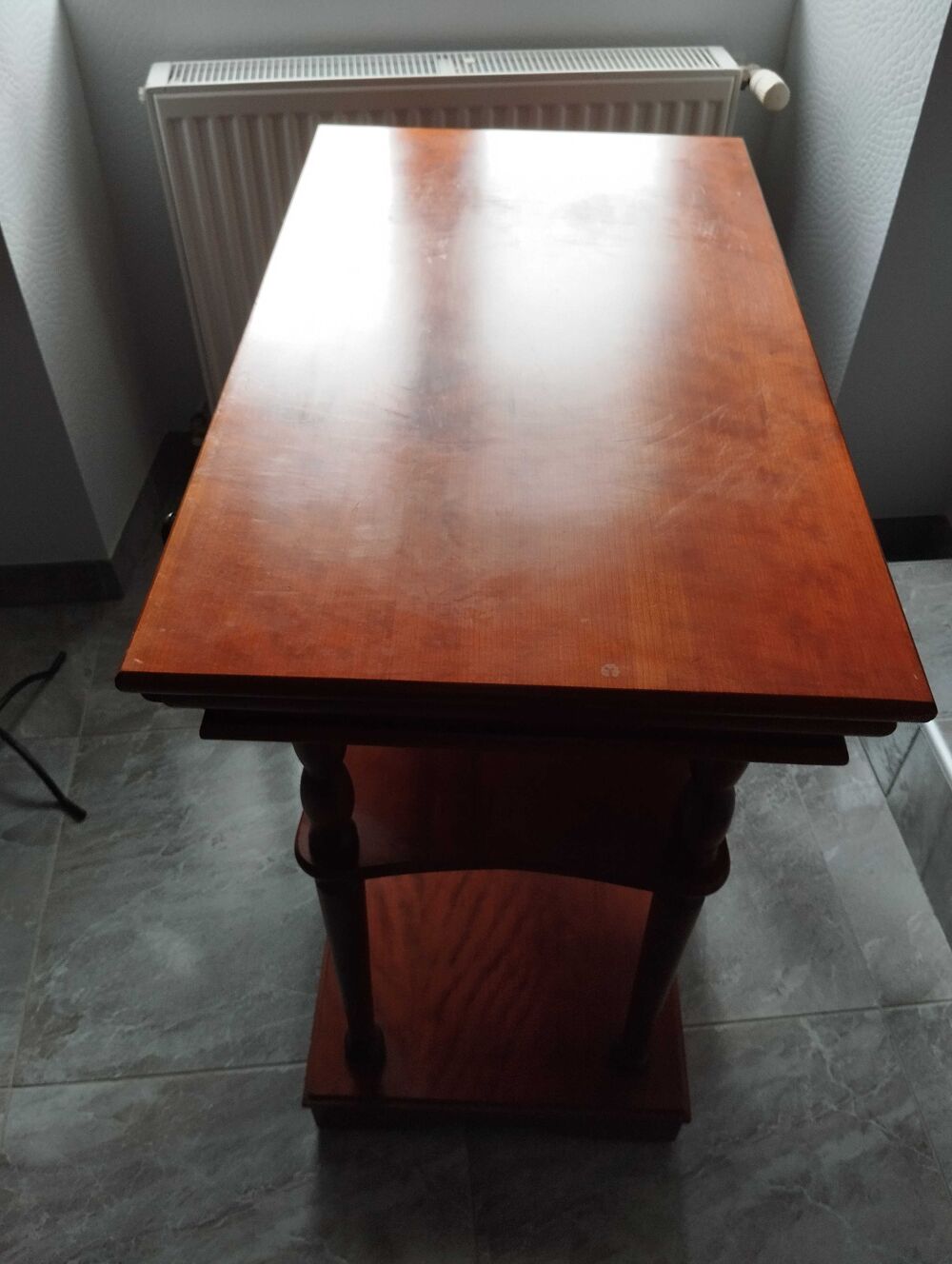 table de t&eacute;l&eacute; Meubles