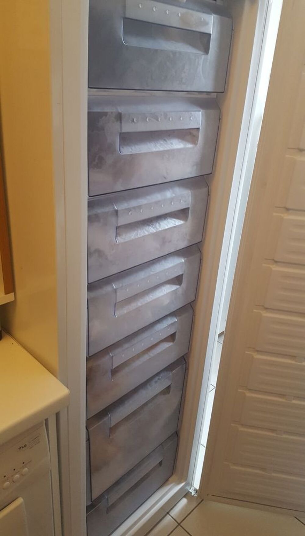 cong&eacute;lateur armoire 7 tiroirs marque Haier TBE Electroménager