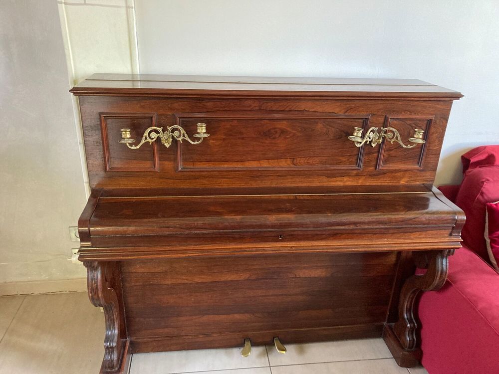 Piano droit manufacture Antoine Bord Instruments de musique