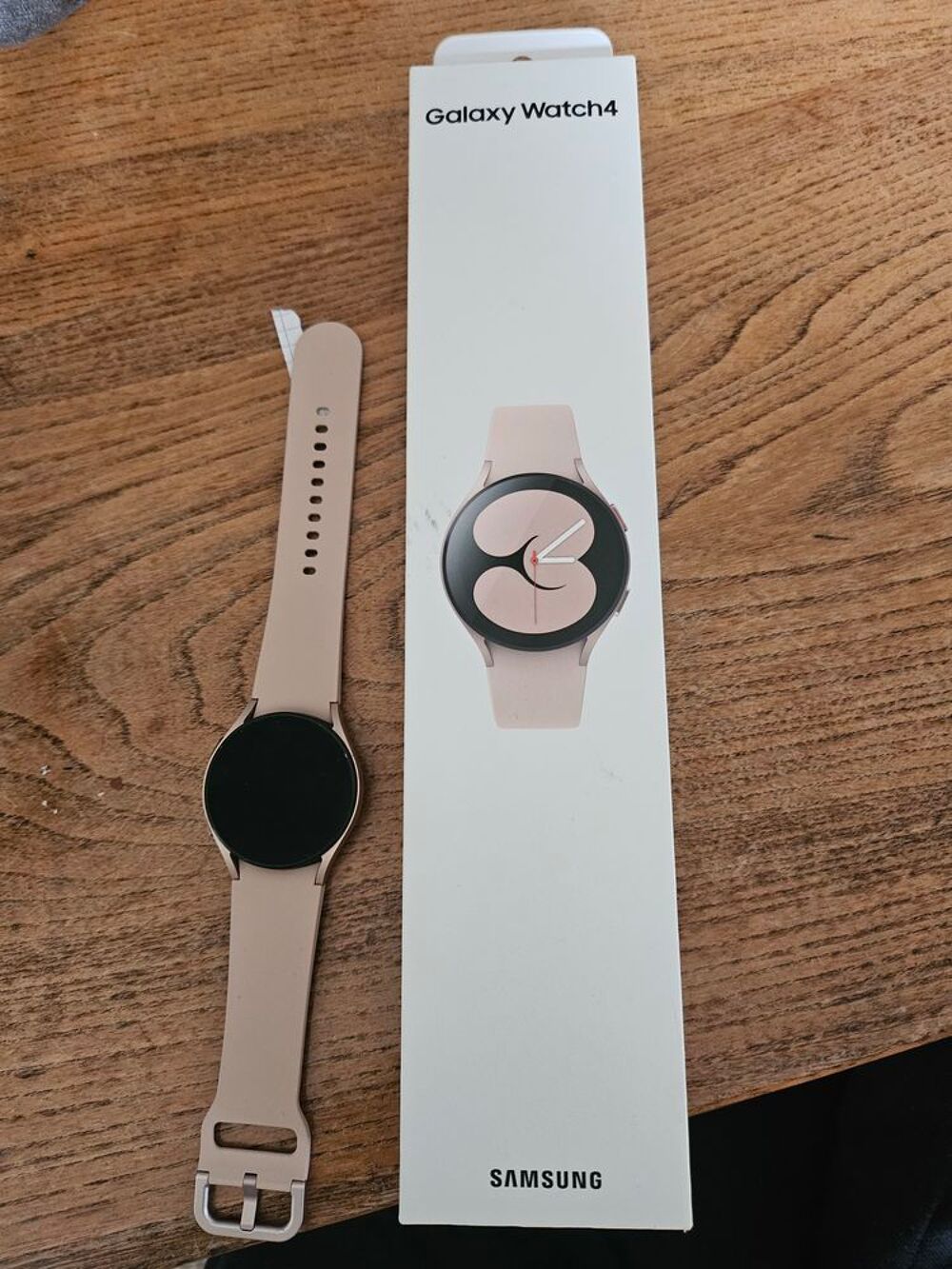 Telephone avec montre connect&eacute; Téléphones et tablettes