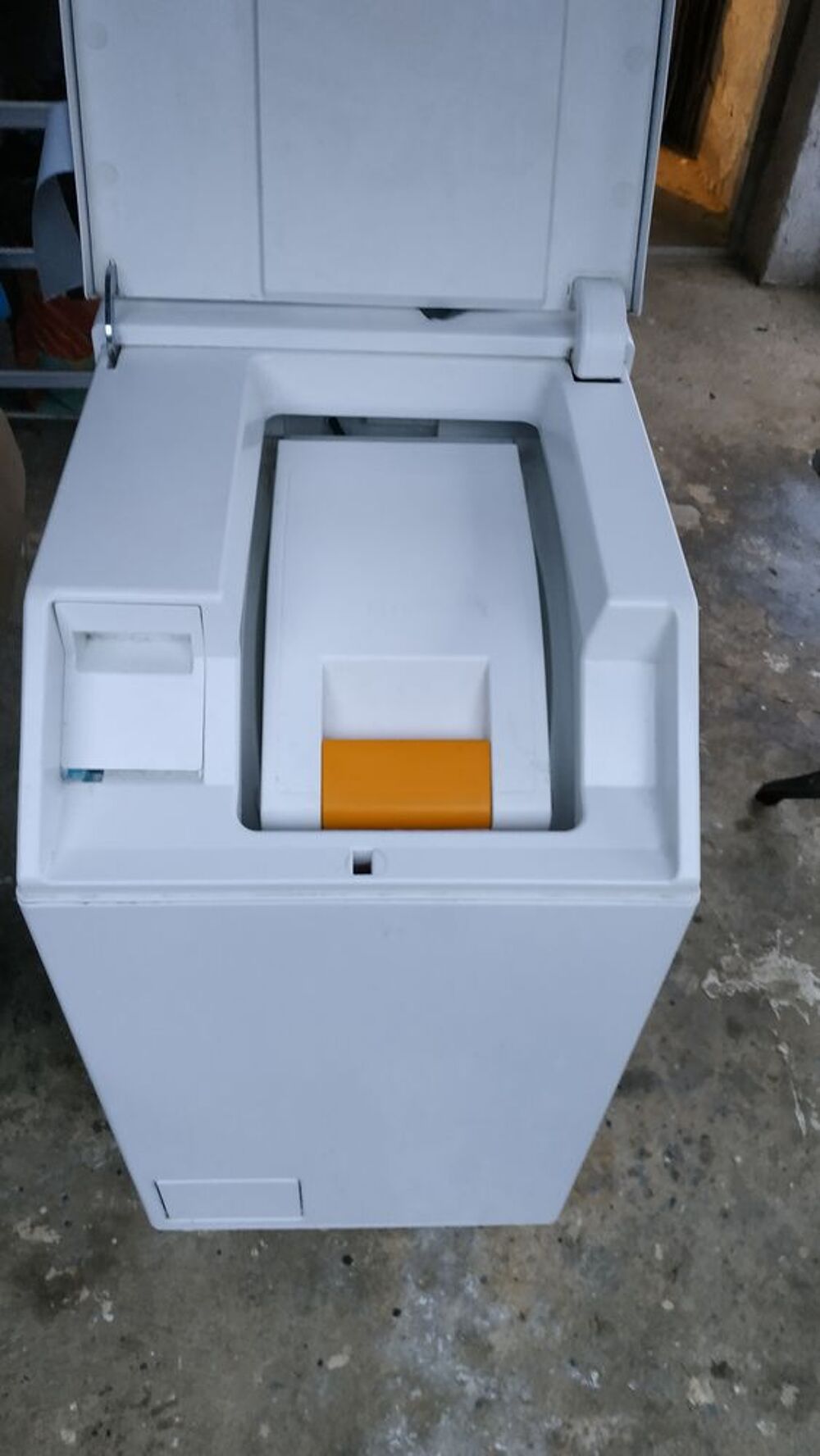 Donne lave linge MIELE &agrave; r&eacute;parer Electroménager