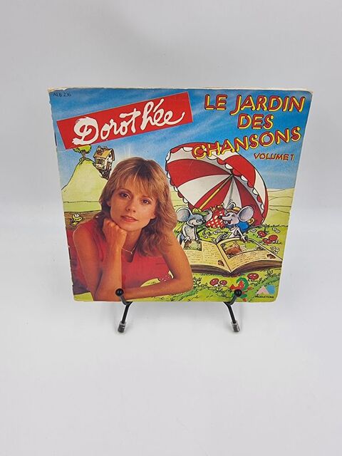 Vinyle 45 tours Doroth�e : Le Jardin des Chansons (Volume 1) 4 Vulbens (74)