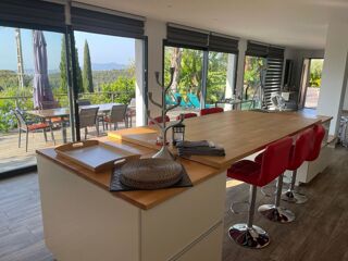  Maison � vendre 5 pi�ces 170 m�