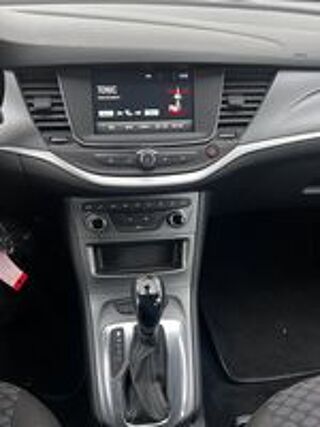 Astra 1.6 Diesel 136 ch BVA6 Innovation 2018 occasion 69120 Vaulx-en-Velin