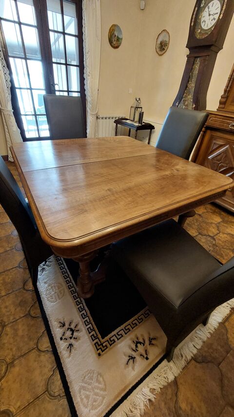 Table de salle � manger 150 Castres (81)