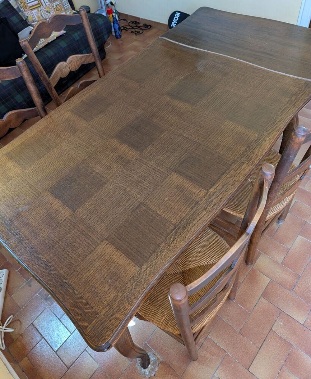 Table extensible avec 4 chaises Meubles