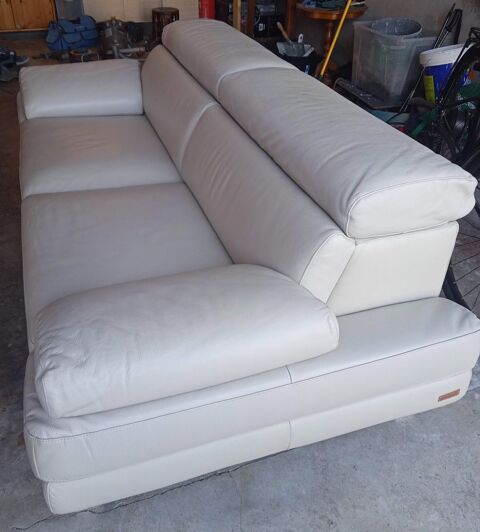 canapé cuir beige 3 places 700 Billère (64)