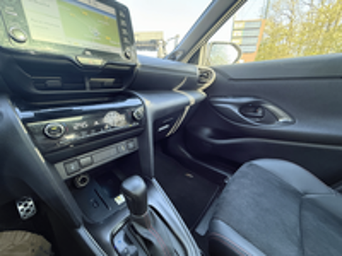 Yaris Cross Hybride 116h 2WD Design 2023 occasion 78610 Saint-L&eacute;ger-en-Yvelines