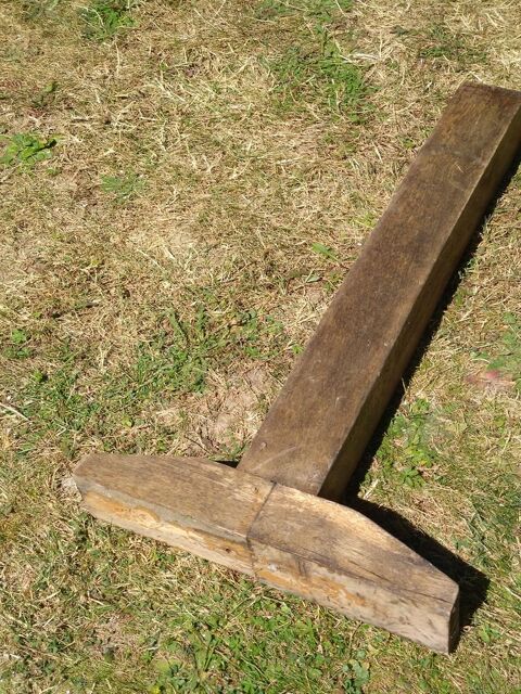 Pied de plan de travail en ch�ne 38 Melun (77)