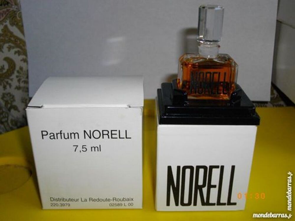 joli flacon vrai parfum 7,5ml neuf marque NORELL PARIS 