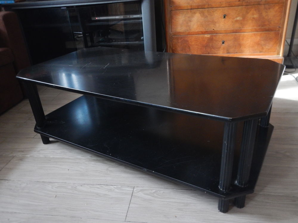 Table basse noire Meubles