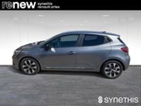 Clio V Clio E-Tech full hybrid 145 Evolution 2023 occasion 13200 Arles