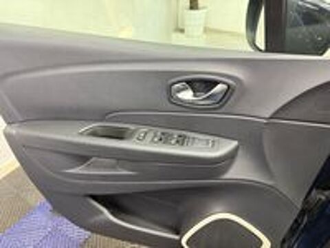 Captur dCi 90 E6C Life 2018 occasion 69120 Vaulx-en-Velin