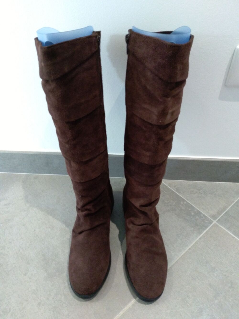 Bottes neuves 40 Chaussures