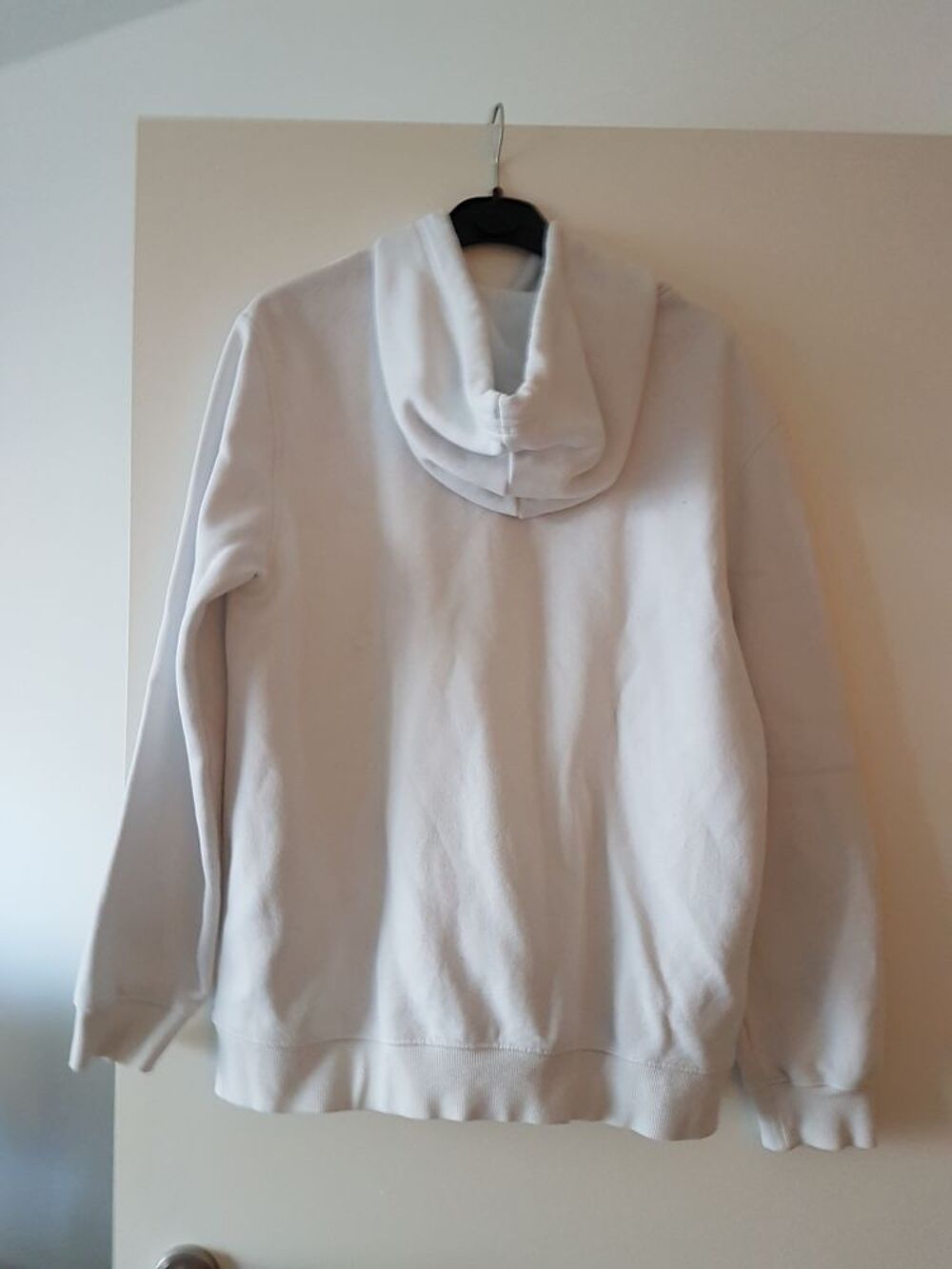PULL Blanc Taille M Vtements