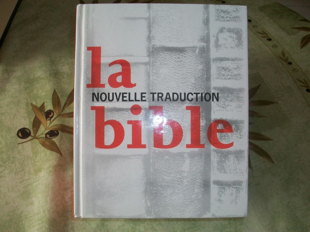 LIVRE la BIBLE Livres et BD