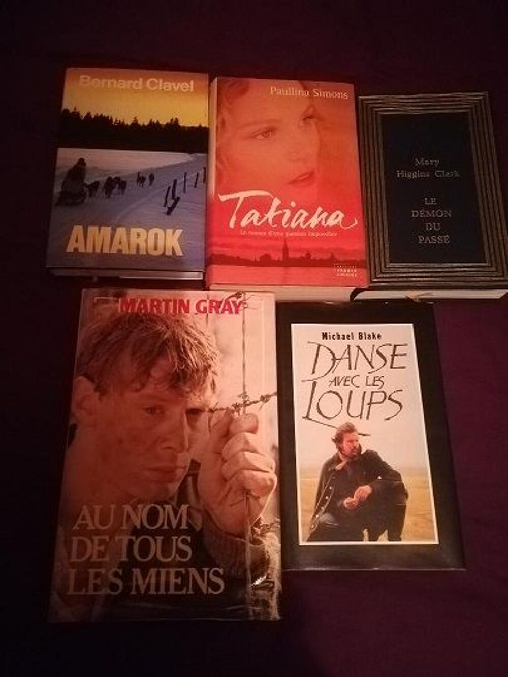 LIVRES TOUS GENRES TBE Livres et BD