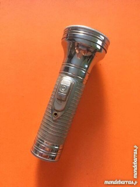 Lampe torche ancienne 15 Nice (06)