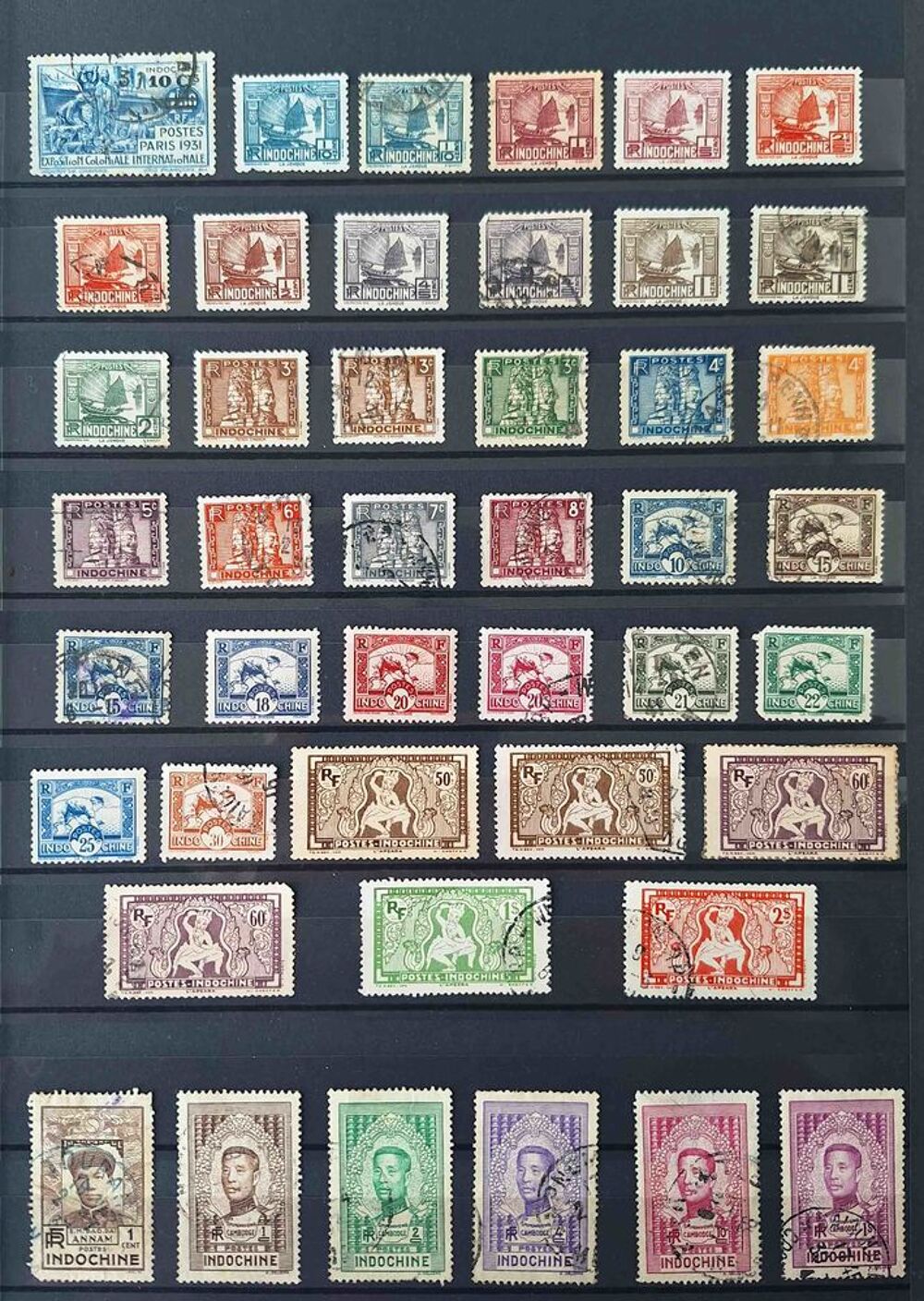 S&eacute;rie de timbres de collection d'Indochine B 