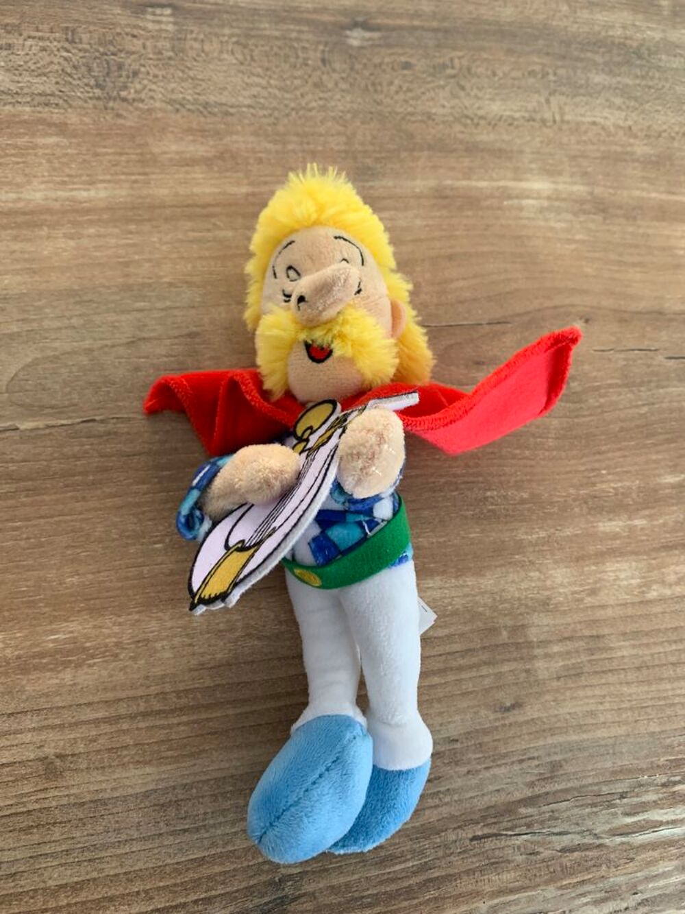 Peluche Ast&eacute;rix et Ob&eacute;lix " Assurancetourix " Jeux / jouets