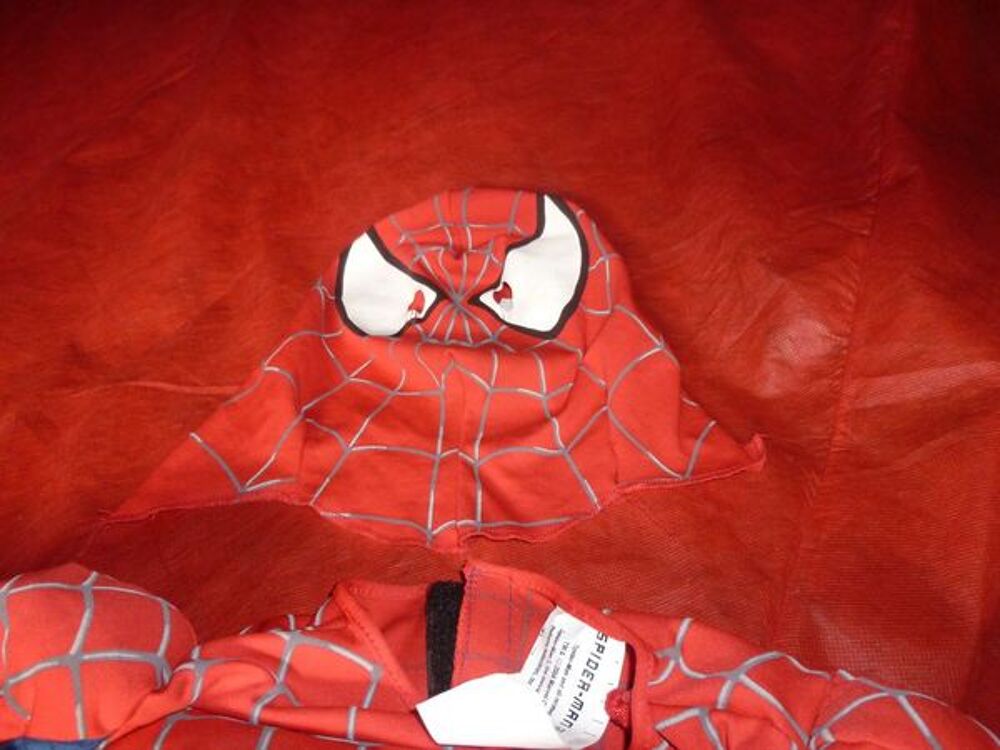 deguisement spiderman Jeux / jouets