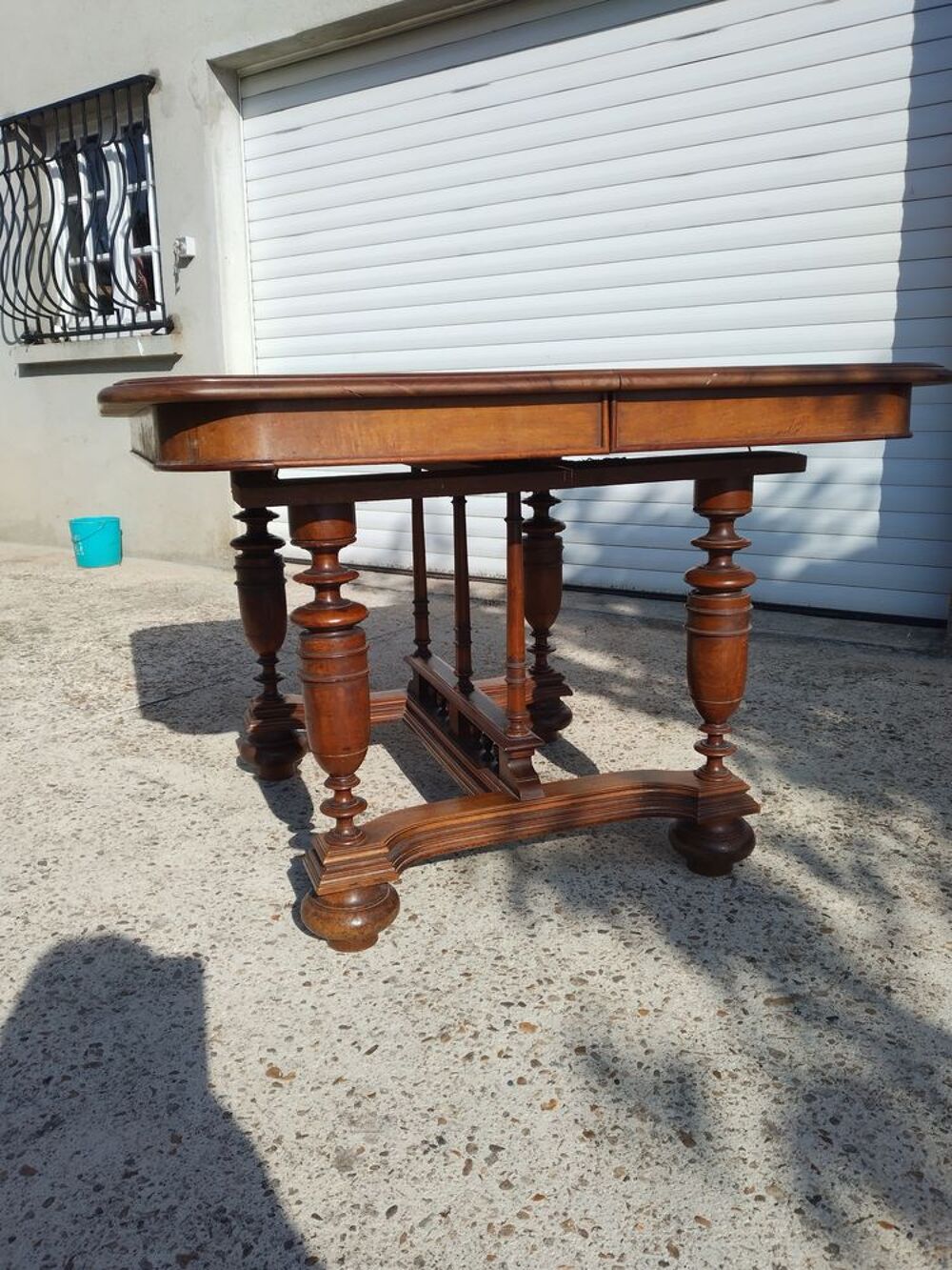  Table Henri deux parfait &eacute;tat 
Meubles