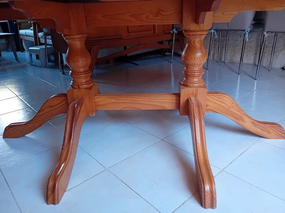 Table Salle &agrave; manger Meubles