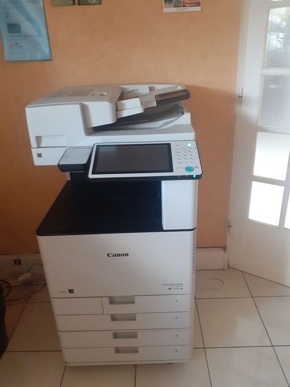 2 photocopieurs CANON C3520i + kit toner Matériel informatique