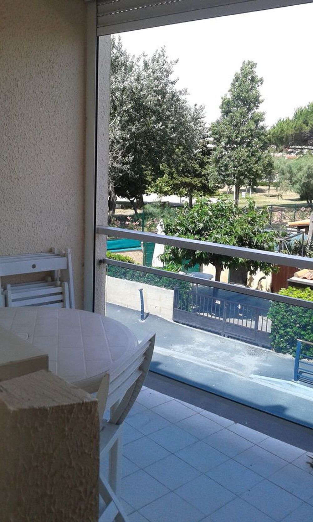 Location Appartement studio meublé vue mer à 30 métres de la plage Mauguio-carnon-plage