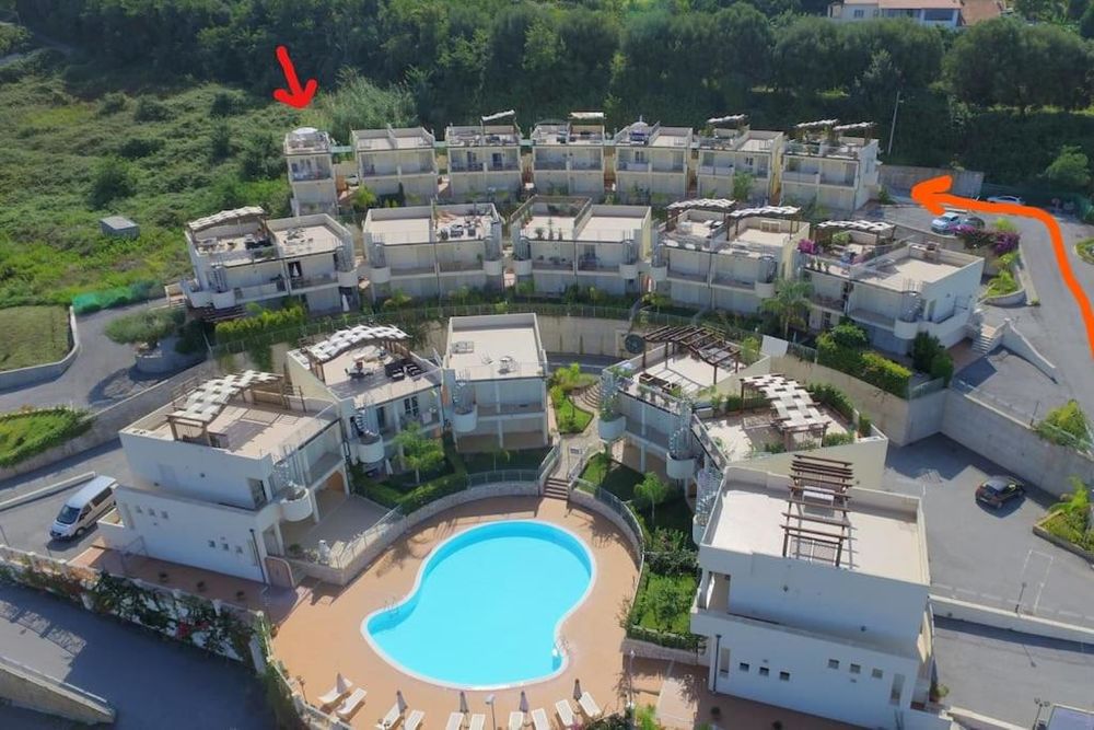   Pizzo, Magnifique appartement avec toit-terrasse et vue mer Italie, Pizzo